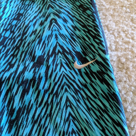 Nike dri-fit leggings - Picture 3 of 4